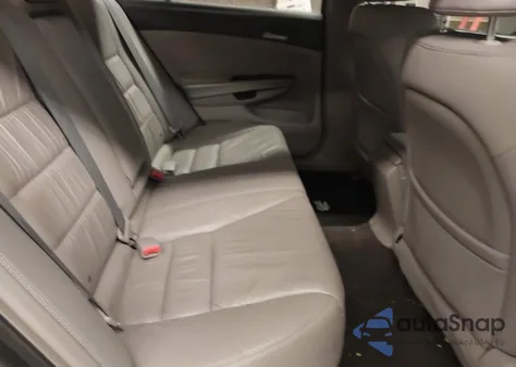 2009 Honda Accord 2.4 Ex-L z USA, uszkodzony, nr VIN 1HGCP26809A001661